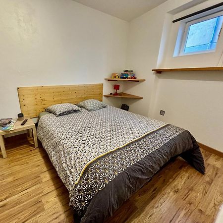 Studio - Baignoire - Pret De Vtt - Lave Linge Le Puy-en-Velay Екстер'єр фото