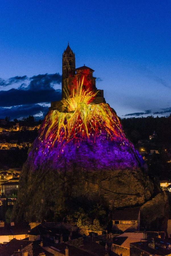 Studio - Baignoire - Pret De Vtt - Lave Linge Le Puy-en-Velay Екстер'єр фото